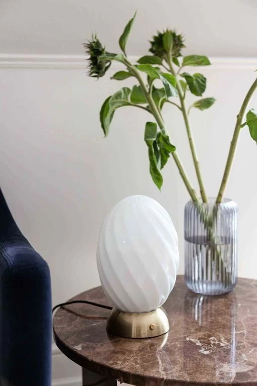 Halo Design Tischleuchte Twist Oval Antik Messing 5 Halo Design Tischleuchte Twist Oval Antik Messing – Bild 3