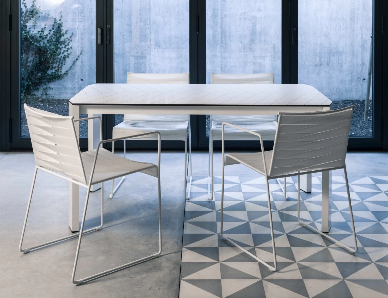 Resol Stuhl Espiga Weiß Aluminium (2er-Set) 4 Resol Stuhl Espiga Weiß Aluminium (2er-Set) – Bild 2