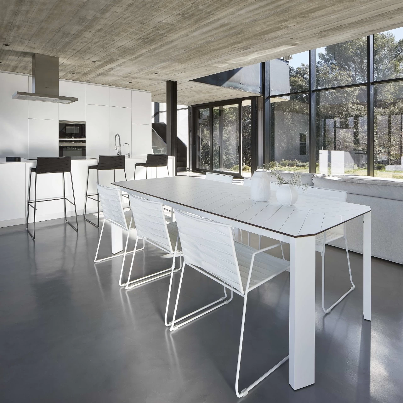 Resol Stuhl Espiga Weiß Aluminium (2er-Set) 5 Resol Stuhl Espiga Weiß Aluminium (2er-Set) – Bild 3