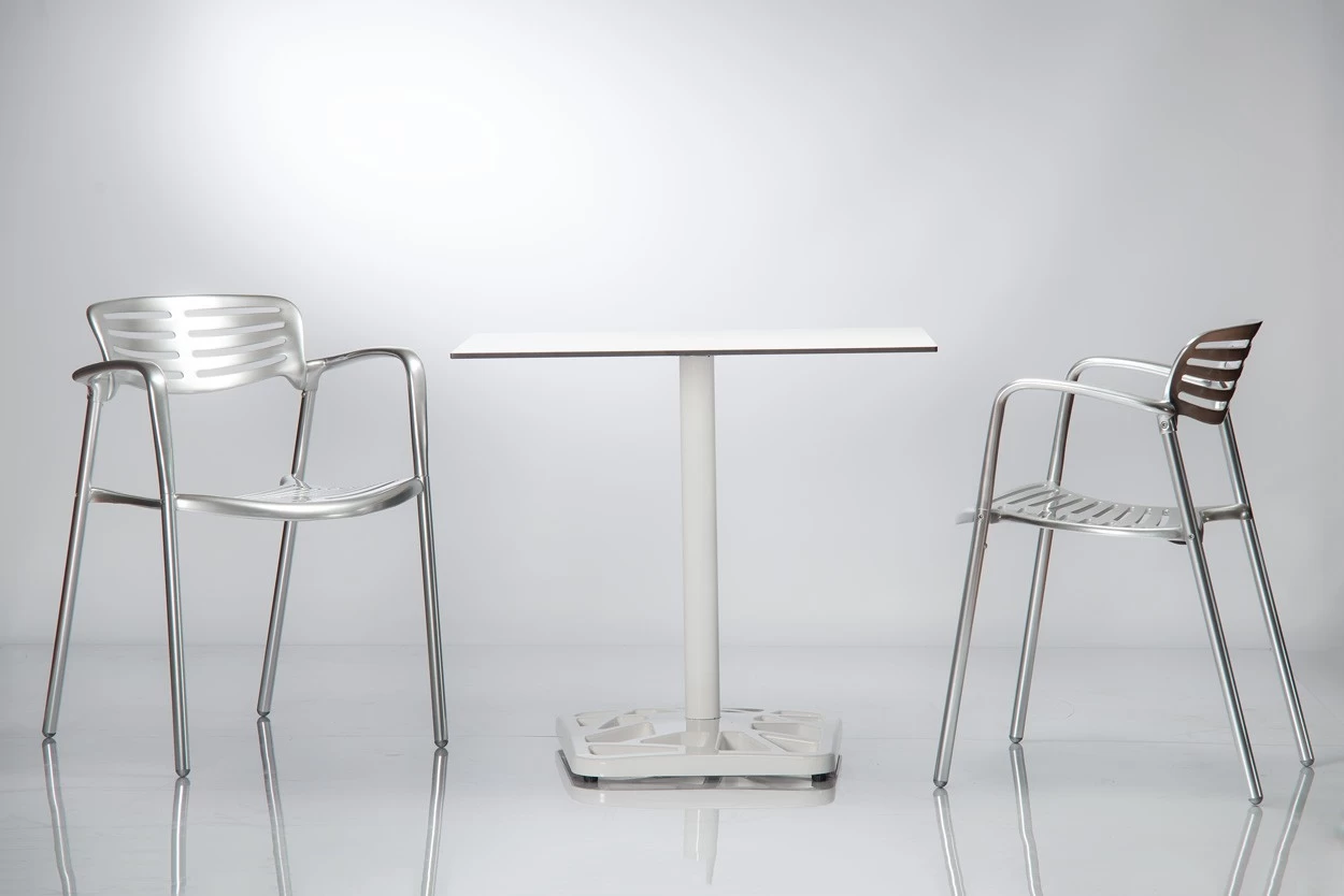 Resol Stuhl Toledo (2er-Set) Designed By Jorge Pensi 4 Resol Stuhl Toledo (2er-Set) Designed By Jorge Pensi – Bild 2